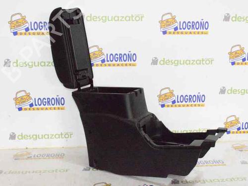 Armlene CITROËN C-CROSSER (VU_, VV_) 2.2 HDi (156 hp) 7893926