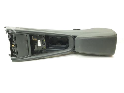 Armlæn PORSCHE MACAN (XAB) Electric (XABAA1) | BP37072843I20 - Image 2