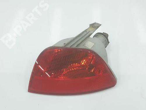 Used Rear bumper left light Rear bumper left light FORD FOCUS II (DA_, HCP, DP) 1.8 TDCi (115 hp) 10409218 10409218
