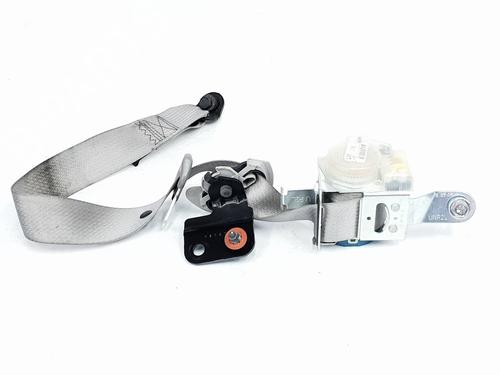Rear left seatbelt KIA CARENS III MPV (UN) 2.0 CRDi 140 | BP23227430I29 