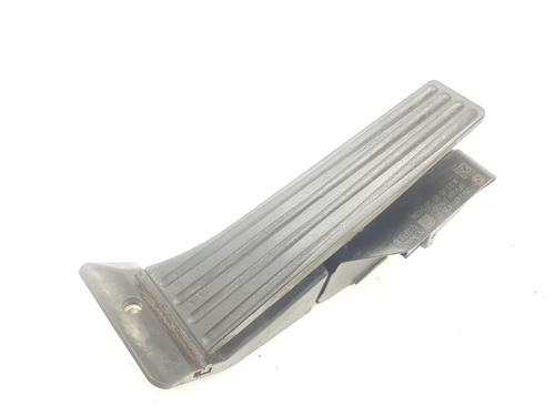 Used Pedal BMW 1 (E87) 116 i (122 hp) 18904342