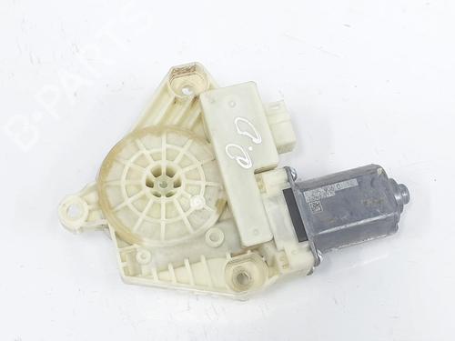 Right front window motor MERCEDES-BENZ C-CLASS (W205) C 220 BlueTEC / d (205.002, 205.004) | BP6303754E20 