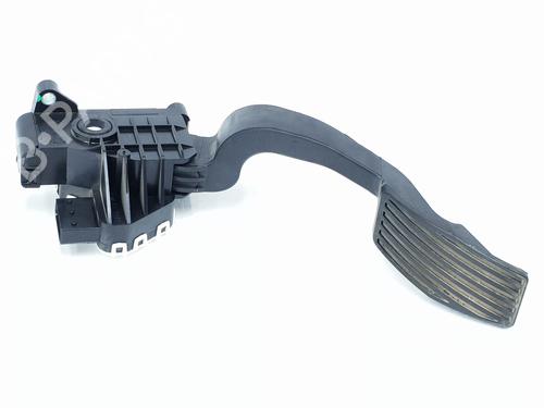 Used Pedal FIAT 500L (351_, 352_) 1.4 (199LYB1B) (95 hp) 22546870