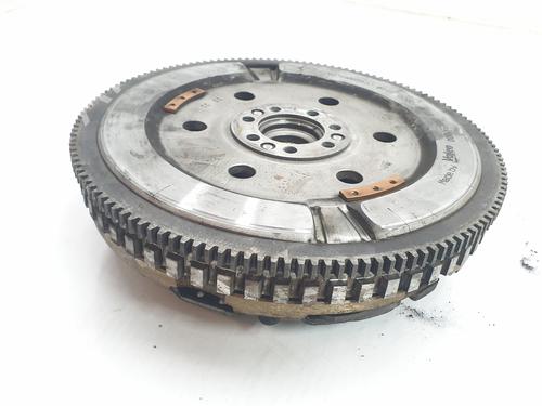 Flywheel RENAULT MEGANE IV Hatchback (B9A/M/N_) 1.5 dCi 110 (B9A3) | BP37158232M101 - Image 4