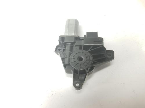Right rear window motor MERCEDES-BENZ C-CLASS (W205) C 220 BlueTEC / d (205.002, 205.004) | BP13384825E22 