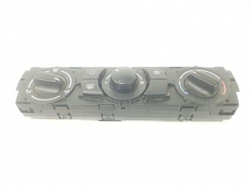 Used Climate control BMW 1 (E87) 118 d (143 hp) 10147892