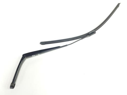 Used Front windshield wiper arm SEAT ATECA (KH7, KHP) 1.5 TSI (150 hp) 28827998