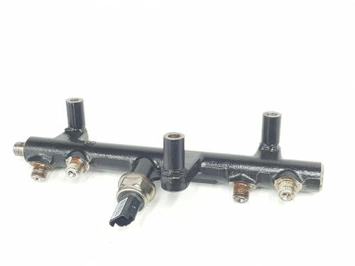 Used Injection rail Injection rail FORD MONDEO IV (BA7) 2.0 TDCi (140 hp) 34625332 34625332