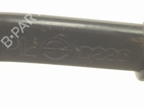Front windshield wiper arm KIA SPORTAGE III (SL) 2.0 CRDi AWD | BP9645318C143 