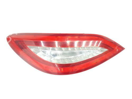 left-taillight-mercedes-benz-cls-shooting-brake-x218-2012-2013-2014-2015-2016-2017-39139633 main image