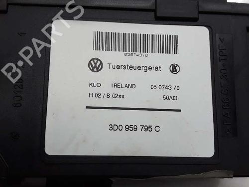 Rudehejsemotor bagstkærm venstre VW TOUAREG (7LA, 7L6, 7L7) 5.0 V10 TDI | BP5085905E23 