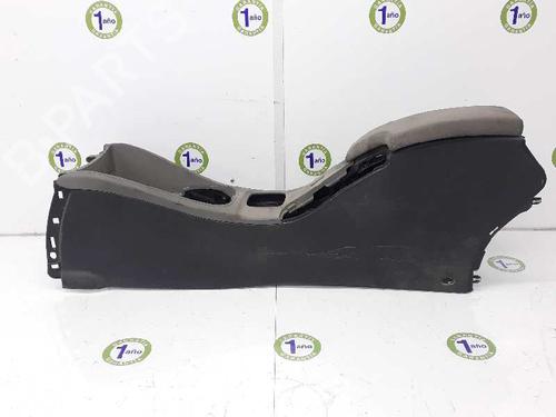 Armrest / Center console RENAULT MEGANE III Grandtour (KZ0/1) 1.5 dCi (KZ09, KZ0D, KZ1G, KZ29, KZ14, KZ1W, KZ10, KZ1F,... | BP7153018I20 