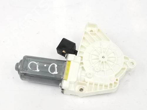 Right front window motor MERCEDES-BENZ CLA Coupe (C117) CLA 200 CDI / d (117.308) | BP13102219E20 