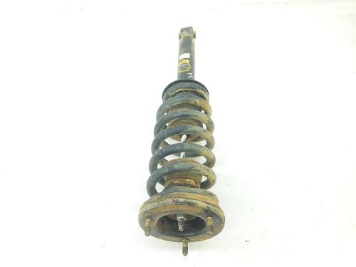 Used Left front shock absorber MITSUBISHI PAJERO III (V7_W, V6_W) 3.2 Di-D (V68W, V78W) (165 hp) 9276772