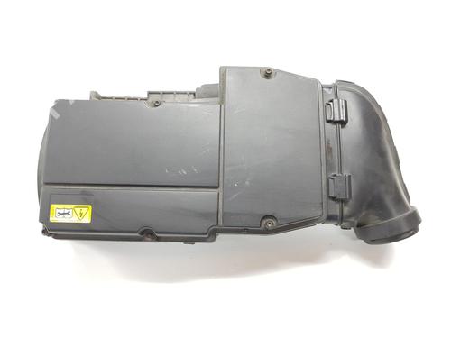Used Air filter box MERCEDES-BENZ CLC-CLASS (CL203) CLC 180 Kompressor (203.746) (143 hp) 17827599