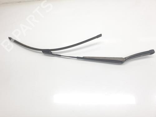 Used Front windshield wiper arm CUPRA FORMENTOR (KM7, KMP) 1.5 TSI (150 hp) 28590641