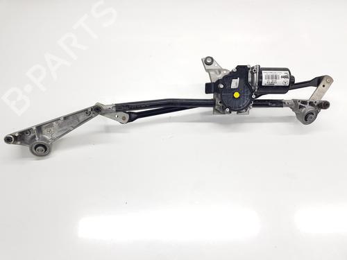 Used Front wiper motor MERCEDES-BENZ GLA-CLASS (X156) GLA 200 CDI / d (156.908) (136 hp) 21070094