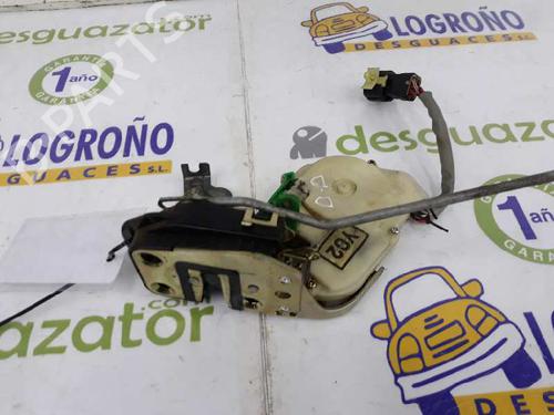 Used Front right lock KIA SORENTO I (JC) 2.5 CRDi (170 hp) 1980071
