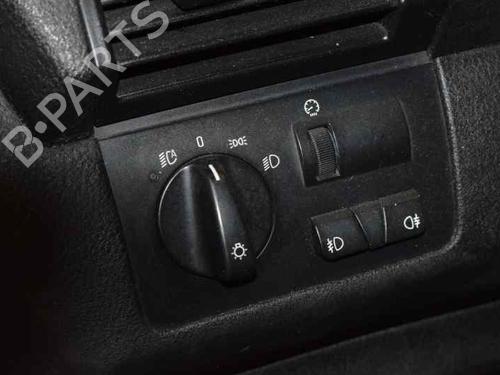 Høyre Foran elrute bryter BMW X5 (E53) 3.0 i | BP1364306I26 