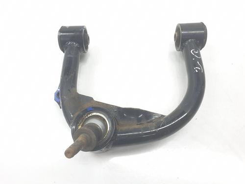 Used Left front suspension arm TOYOTA LAND CRUISER PRADO (_J12_) [2002-2010]  31173880