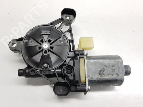 Used Left front window motor VW GOLF VII (5G1, BQ1, BE1, BE2) 1.6 TDI (105 hp) 21843413