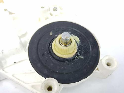 Left front window motor BMW 3 (E90) 320 d | BP6057001E21 