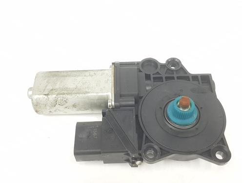Used Right rear window motor BMW 1 (E87) 130 i (258 hp) 17217738