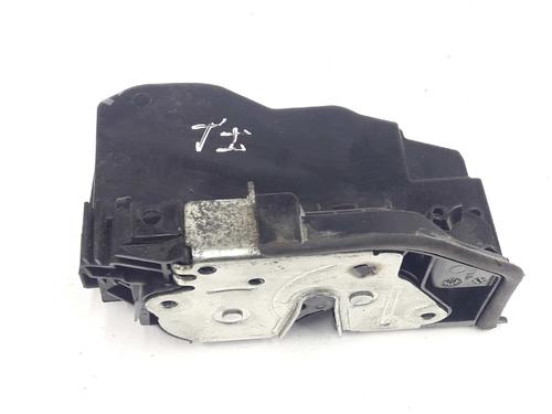 Used Rear left lock BMW X5 (E70) 3.0 d (235 hp) 5154839