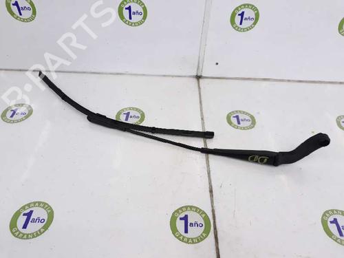 Used Front windshield wiper arm MERCEDES-BENZ B-CLASS Sports Tourer (W245) B 180 CDI (245.207) (109 hp) 5250769
