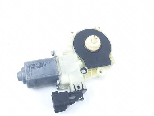 Used Right rear window motor Right rear window motor FORD FOCUS III 1.0 EcoBoost (125 hp) 35779007 35779007