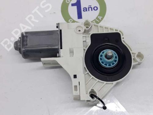 Used Right front window motor AUDI A1 Sportback (8XA, 8XF) 1.0 TFSI (95 hp) 3656009