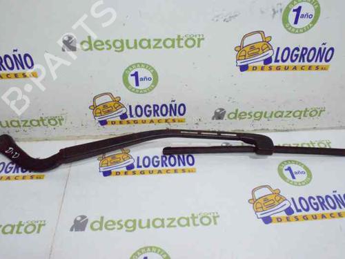 Used Front windshield wiper arm BMW 3 (E90) 320 d (163 hp) 12467539