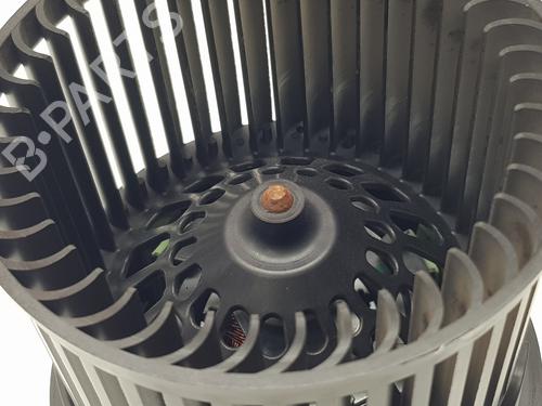 Heater blower motor PEUGEOT 208 I (CA_, CC_) 1.2 VTI 82 | BP20198773M62 