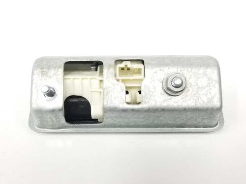 Tailgate handle AUDI Q3 (8UB, 8UG) 2.0 TDI quattro | BP10257031C132 