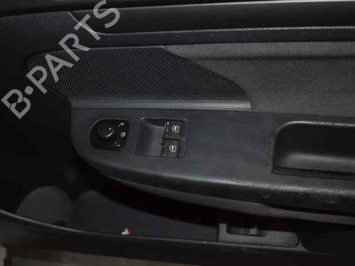 Mittelkonsole VW GOLF V (1K1) 1.6 FSI | BP11683371I22 