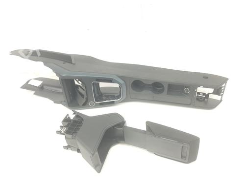 Armrest / Center console SEAT ARONA (KJ7, KJP) 1.0 TSI | BP12464412I20 