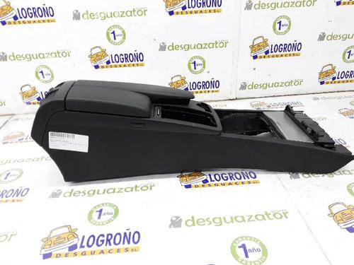 Used Armrest / Center console MERCEDES-BENZ C-CLASS (W204) C 200 CDI (204.007, 204.006) (136 hp) 7896110