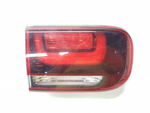 left-tailgate-light-citroen-c4-cactus-2014-39726703 main image