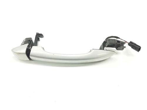 Used Rear left exterior door handle Rear left exterior door handle RENAULT MEGANE IV Hatchback (B9A/M/N_) 1.5 dCi 110 (B9A3) (110 hp) 6066075 6066075