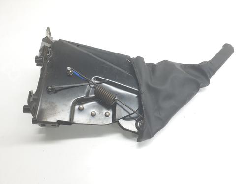 Handbremse für IVECO DAILY VI Van 33S14, 35S14 (136 hp) 32221656