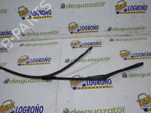 Used Front windshield wiper arm BMW 3 (E90) 330 d (231 hp) 3657850