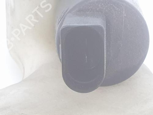 Windscreen washer tank BMW 5 (E39) 530 d | BP10674148C113 