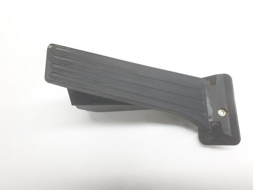 Used Pedal Pedal BMW 1 (F21) 118 d (150 hp) 33321142 33321142