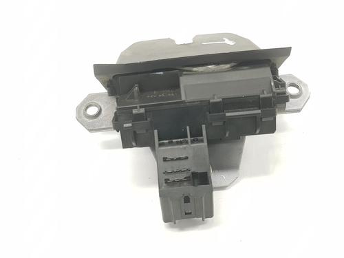 Tailgate lock LAND ROVER FREELANDER 2 (L359) 2.2 TD4 4x4 | BP15188216C101 