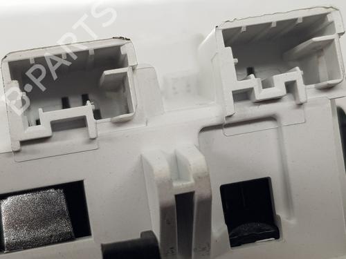 Interior roof light PEUGEOT 3008 II SUV (MC_, MR_, MJ_, M4_) 1.5 BlueHDi 130 | BP29729478I8 
