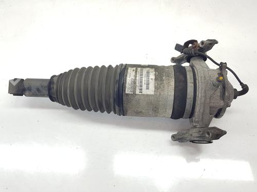 Used Right rear shock absorber VW TOUAREG (7LA, 7L6, 7L7) 3.0 V6 TDI (240 hp) 20197298