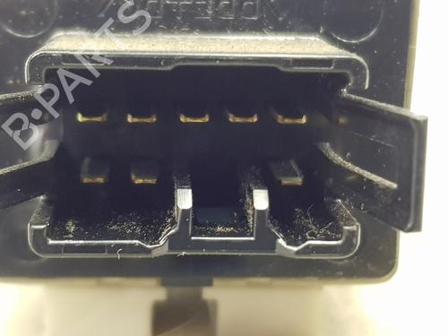 Fuse box TOYOTA LAND CRUISER PRADO (_J12_) 3.0 D-4D (KDJ120, KDJ125) | BP21484751E1 