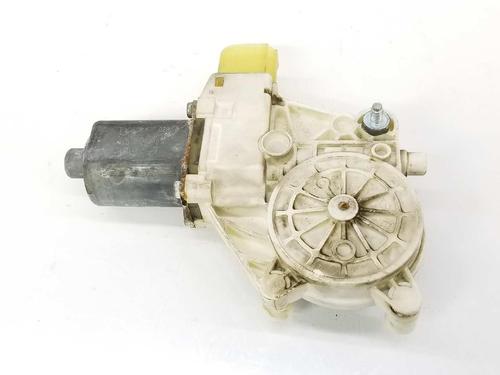 Right front window motor BMW 1 (E87) 118 d | BP7039581E20 