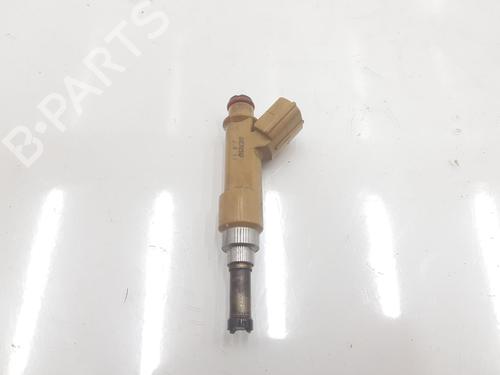 Injector TOYOTA PRIUS PLUS (_W4_) 1.8 Hybrid (ZVW40W, ZVW41W) (136 hp) 17230449