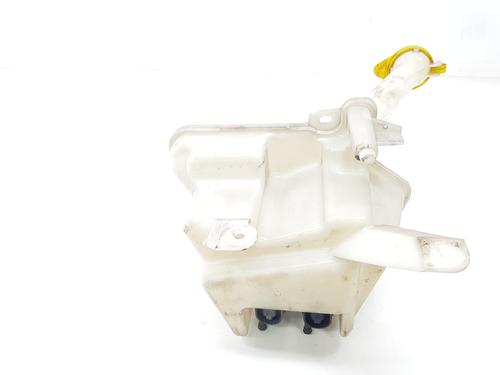 Windscreen washer tank TOYOTA YARIS (_P13_) 1.5 Hybrid (NHP130_, NHP130) | BP20665274C113 